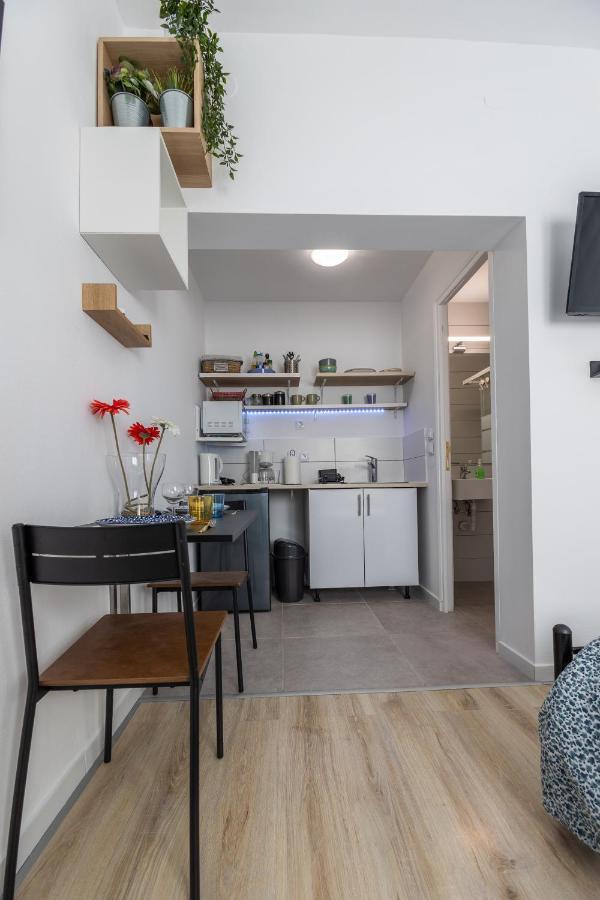 Cozy Studio, Near Airport & Sea Apartment Porto Rafti Luaran gambar