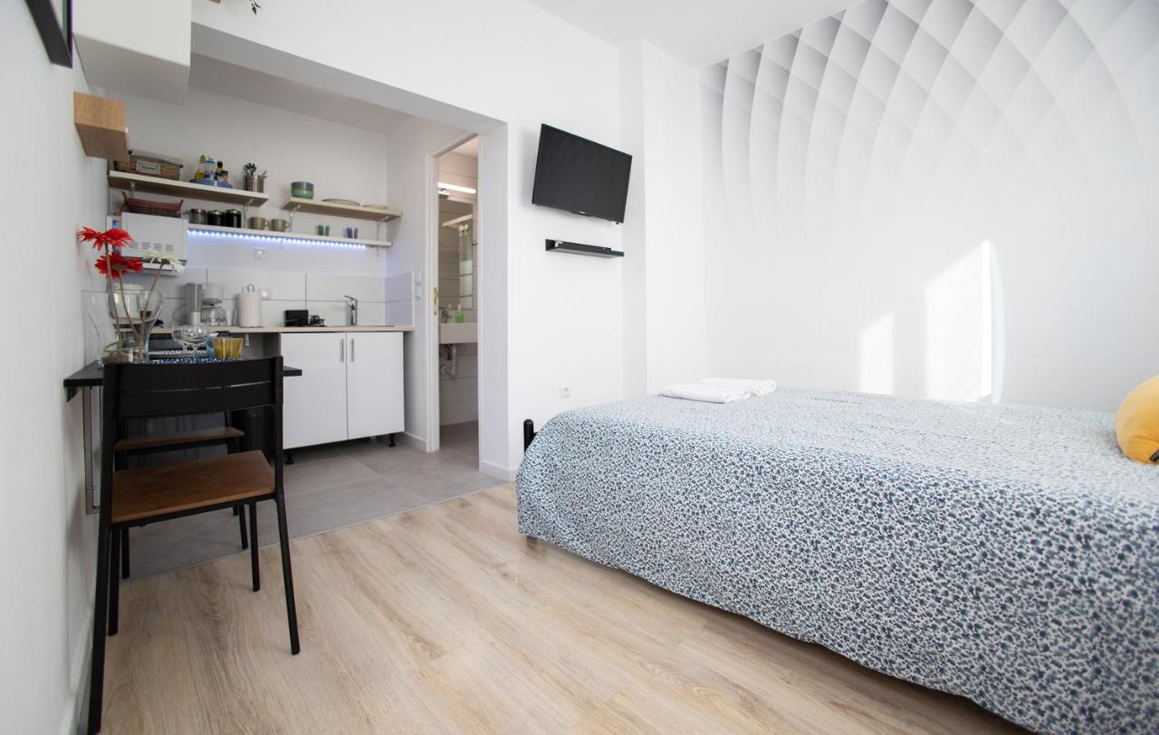 Cozy Studio, Near Airport & Sea Apartment Porto Rafti Luaran gambar
