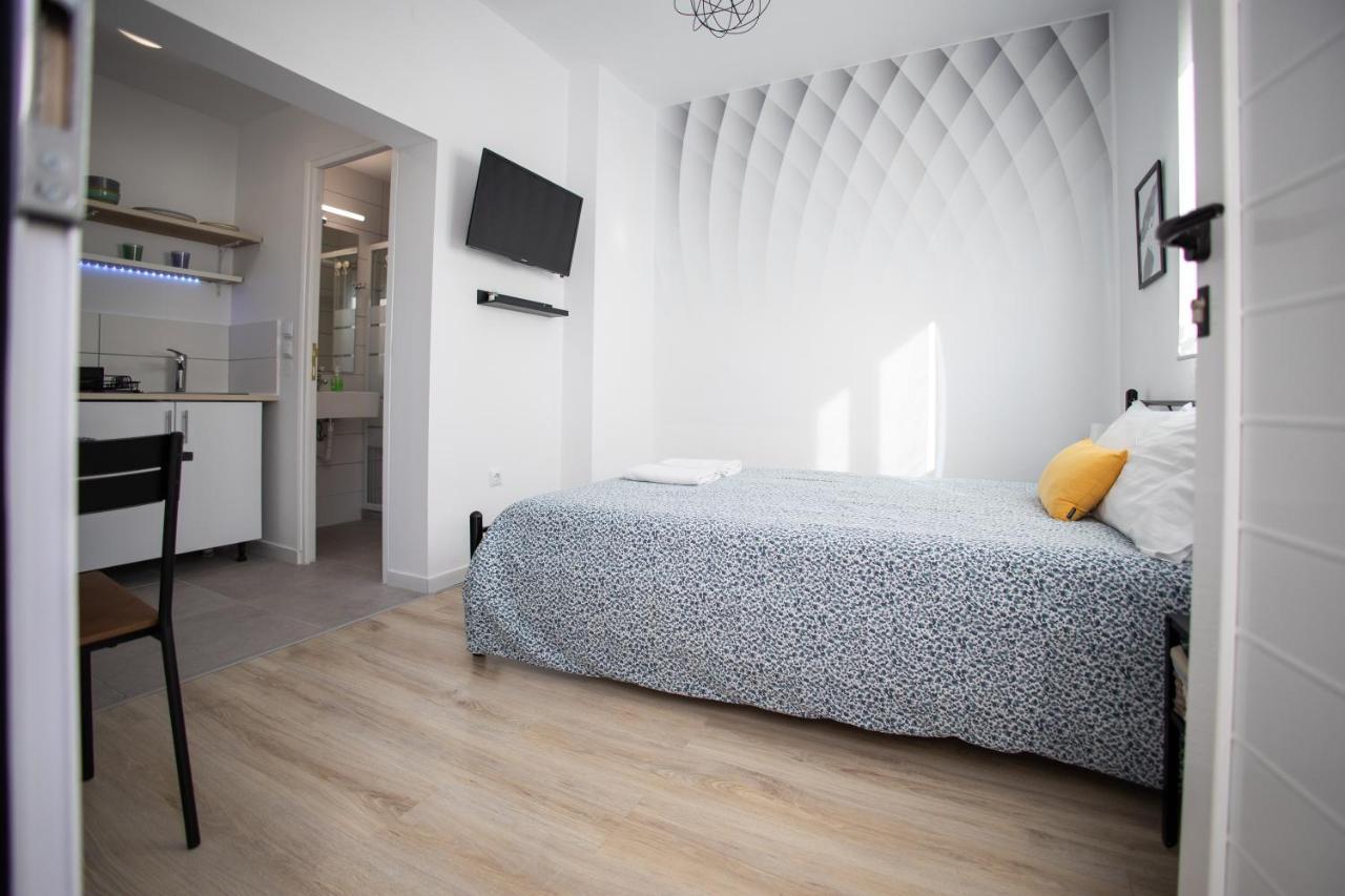 Cozy Studio, Near Airport & Sea Apartment Porto Rafti Luaran gambar