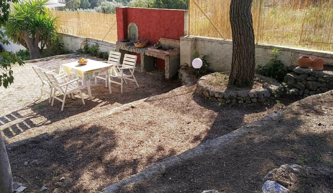 Cozy Studio, Near Airport & Sea Apartment Porto Rafti Luaran gambar